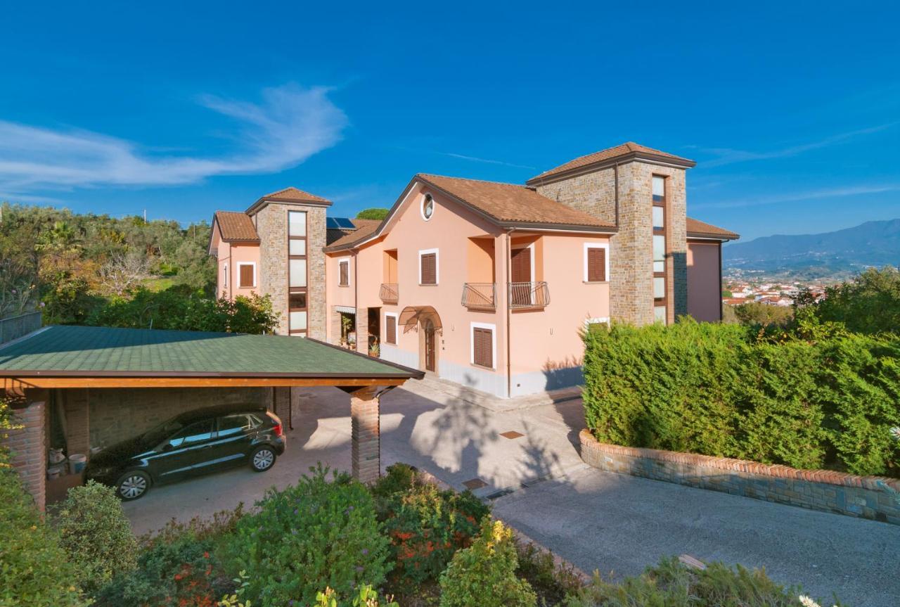 Dominella 3 Apartment Casal Velino Bagian luar foto