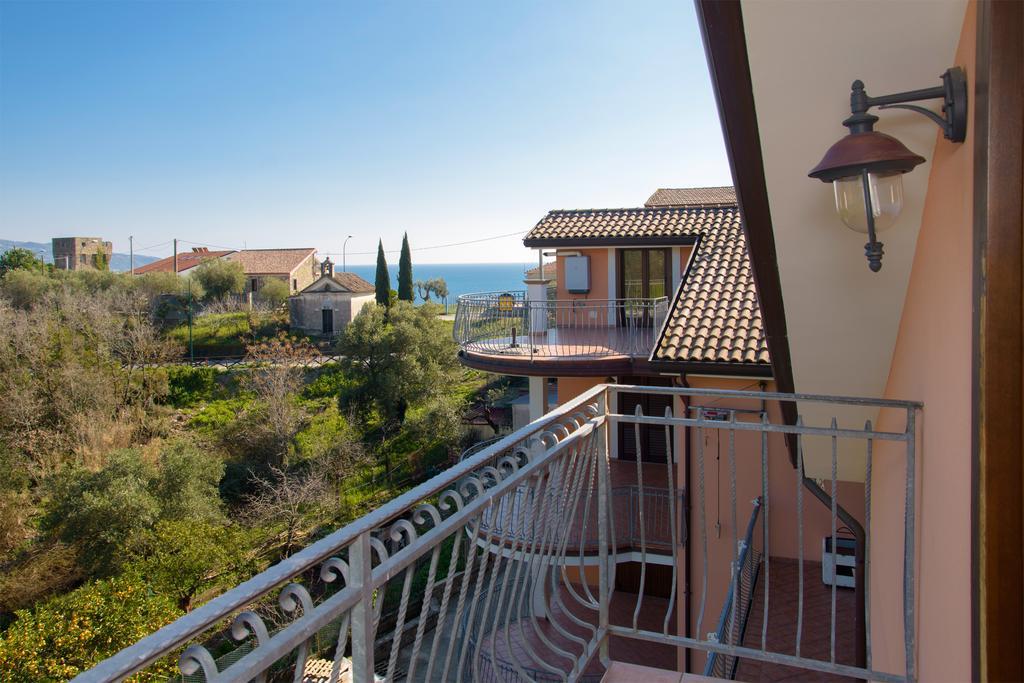 Dominella 3 Apartment Casal Velino Bagian luar foto