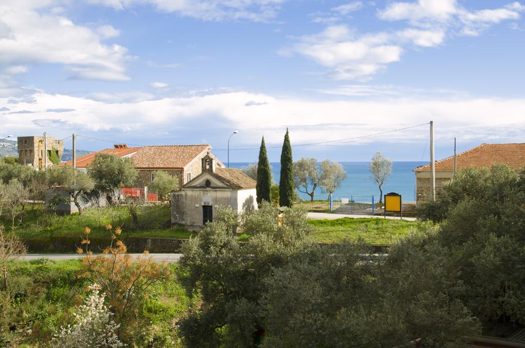 Dominella 3 Apartment Casal Velino Bagian luar foto